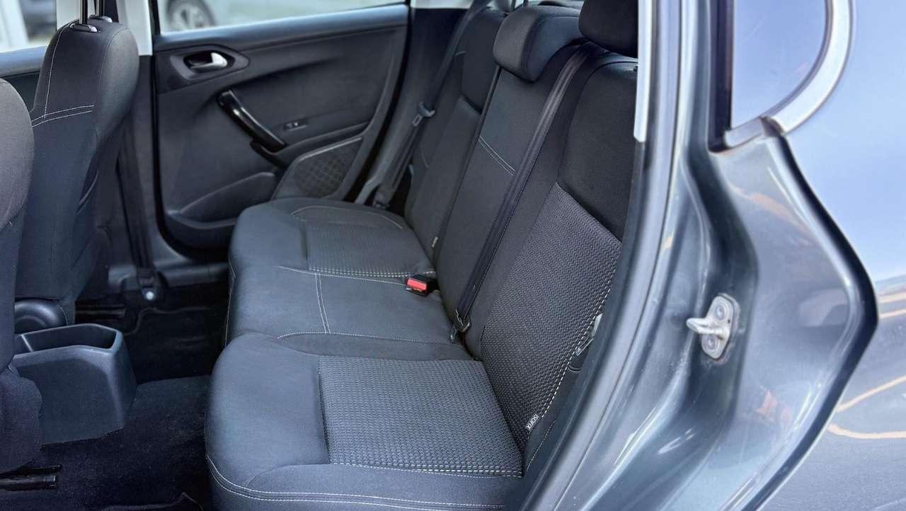Peugeot 208 1.2 Benzina 82CV E6 Neo - 2017