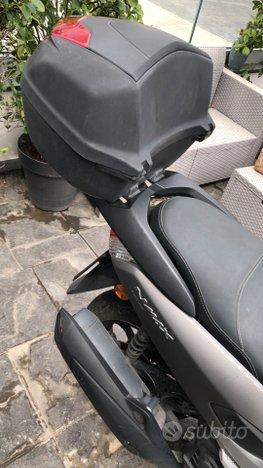 YAMAHA N-MAX 155