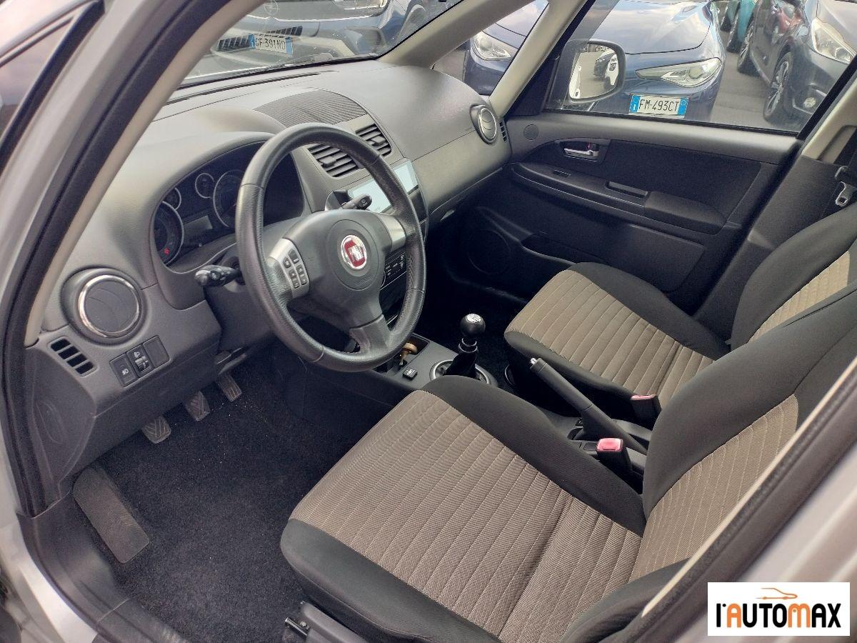 FIAT - Sedici 1.6 16v Dynamic 4x4 Benz/GPL