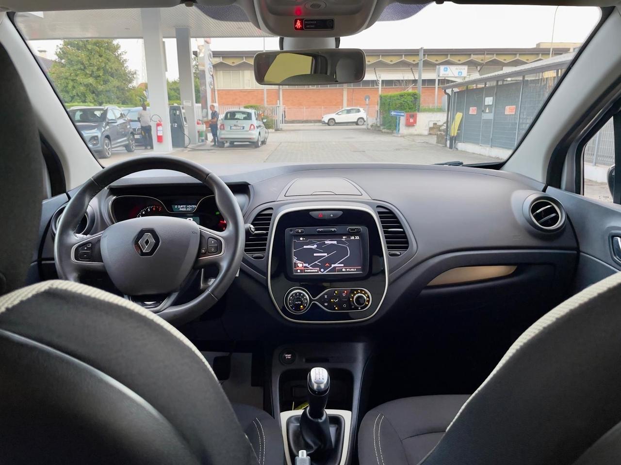 Renault Captur EXPERIENCE