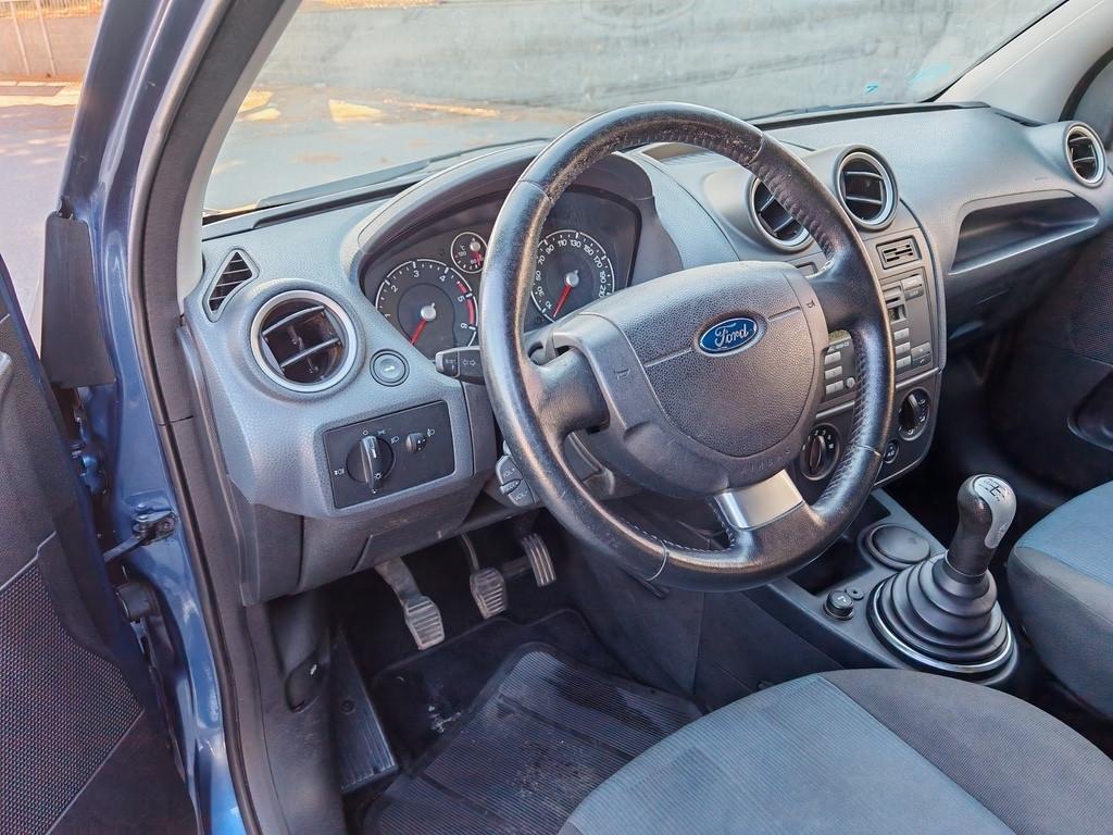 Ford Fiesta 1.4 TDC Diesel con 140.000Km