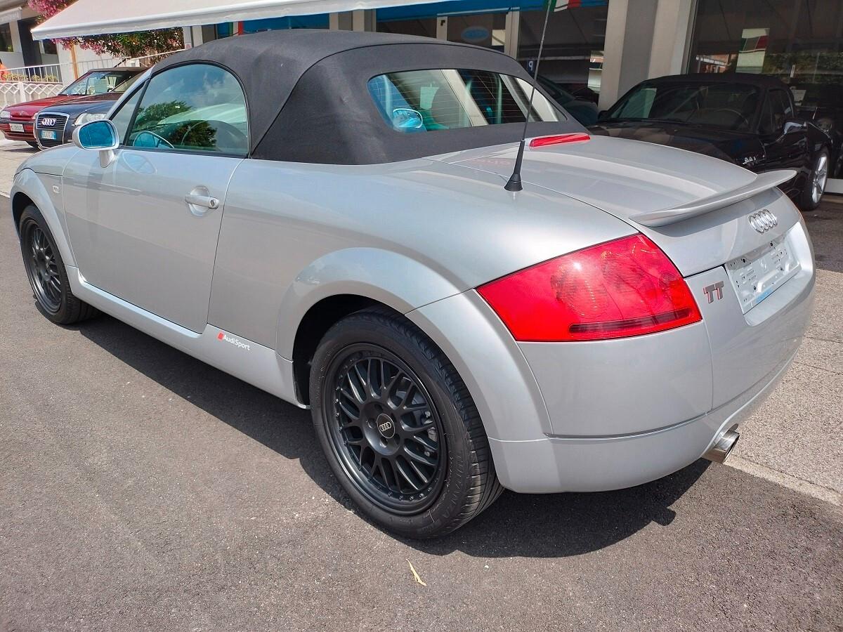 Audi TT Roadster 1.8 T 20V 179 CV cat