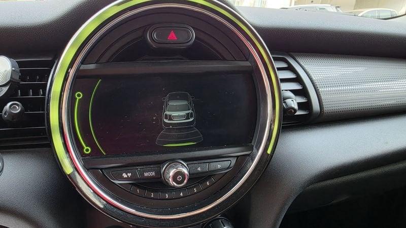 MINI Mini Cooper D LED NAVI HARMAN KARDON PDC