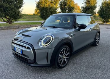 Mini Full Electric Cooper SE Camden Edition