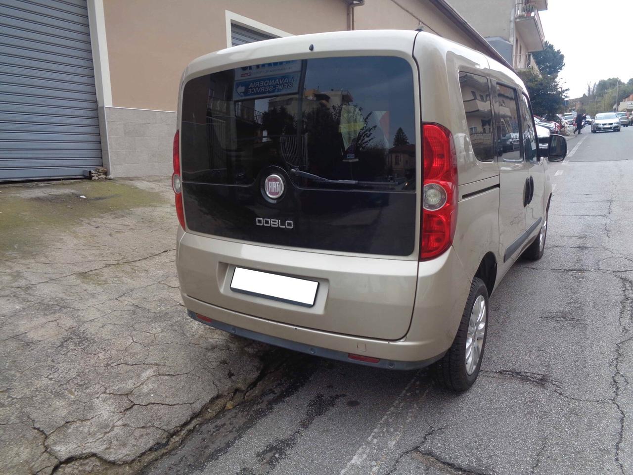 Fiat Doblò 1.6 MJT 105CV Emotion (Finanziabile)