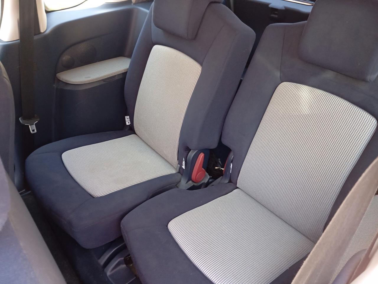 Peugeot 1007 1.6 2Tronic automatico permute