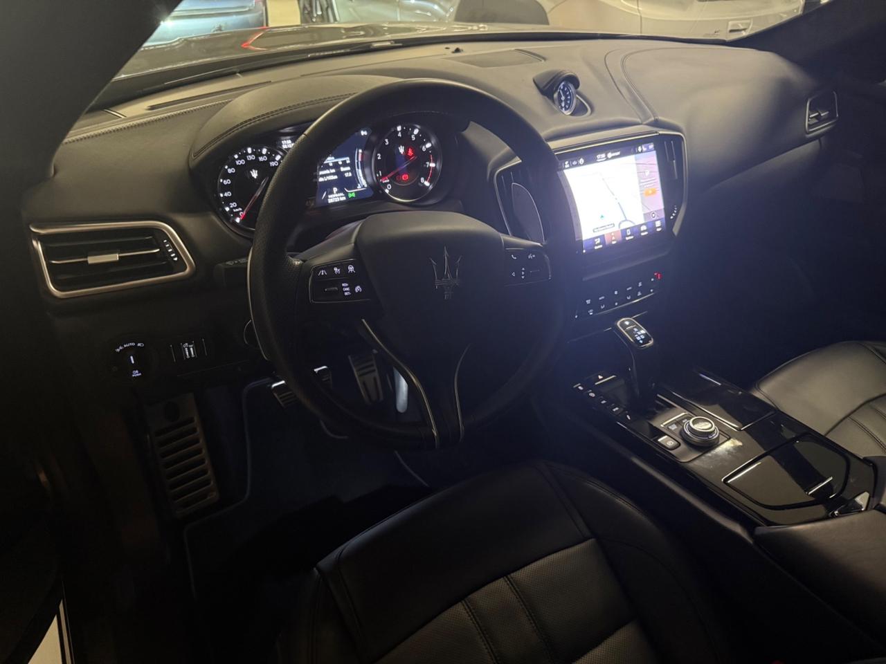 Maserati Ghibli V6 Modena