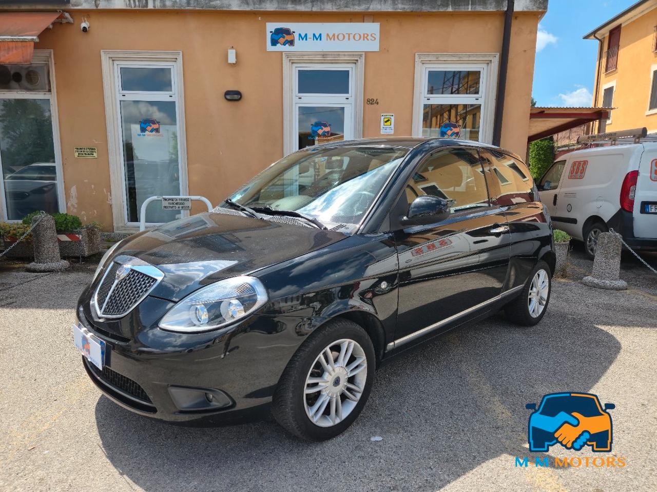 Lancia Ypsilon 3 Porte Ypsilon 1.2 8v Unyca