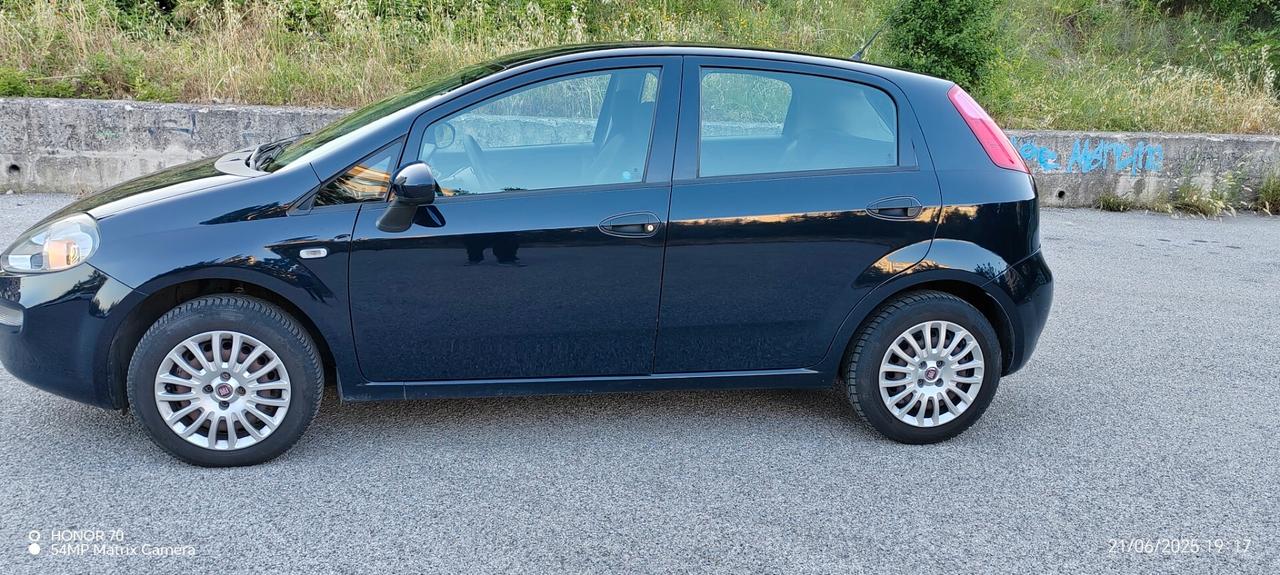 Fiat Punto 1.3 MJT II 75 CV 5 porte Street