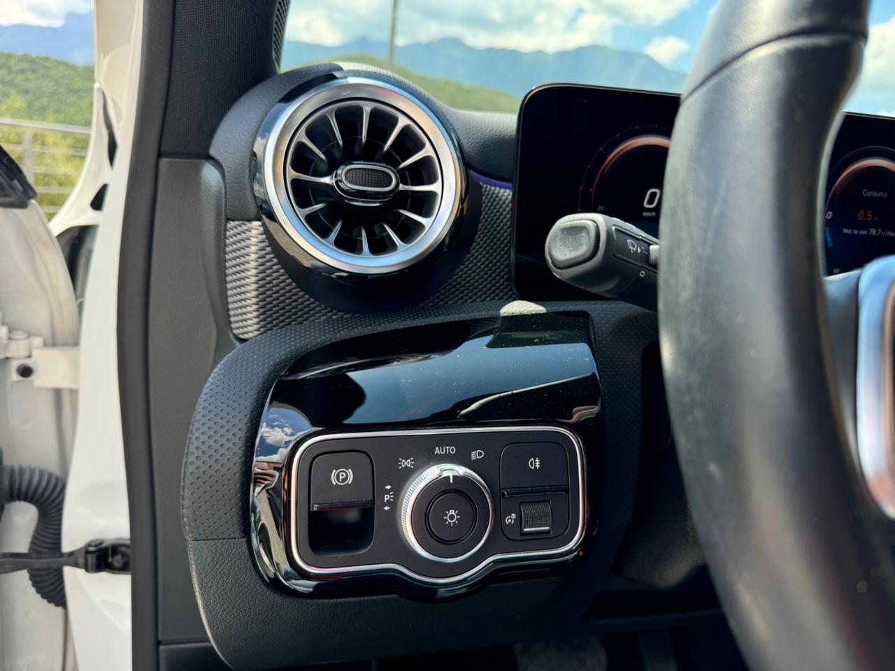 Mercedes-benz A 200 A 200 d Automatic Business Tetto Luci