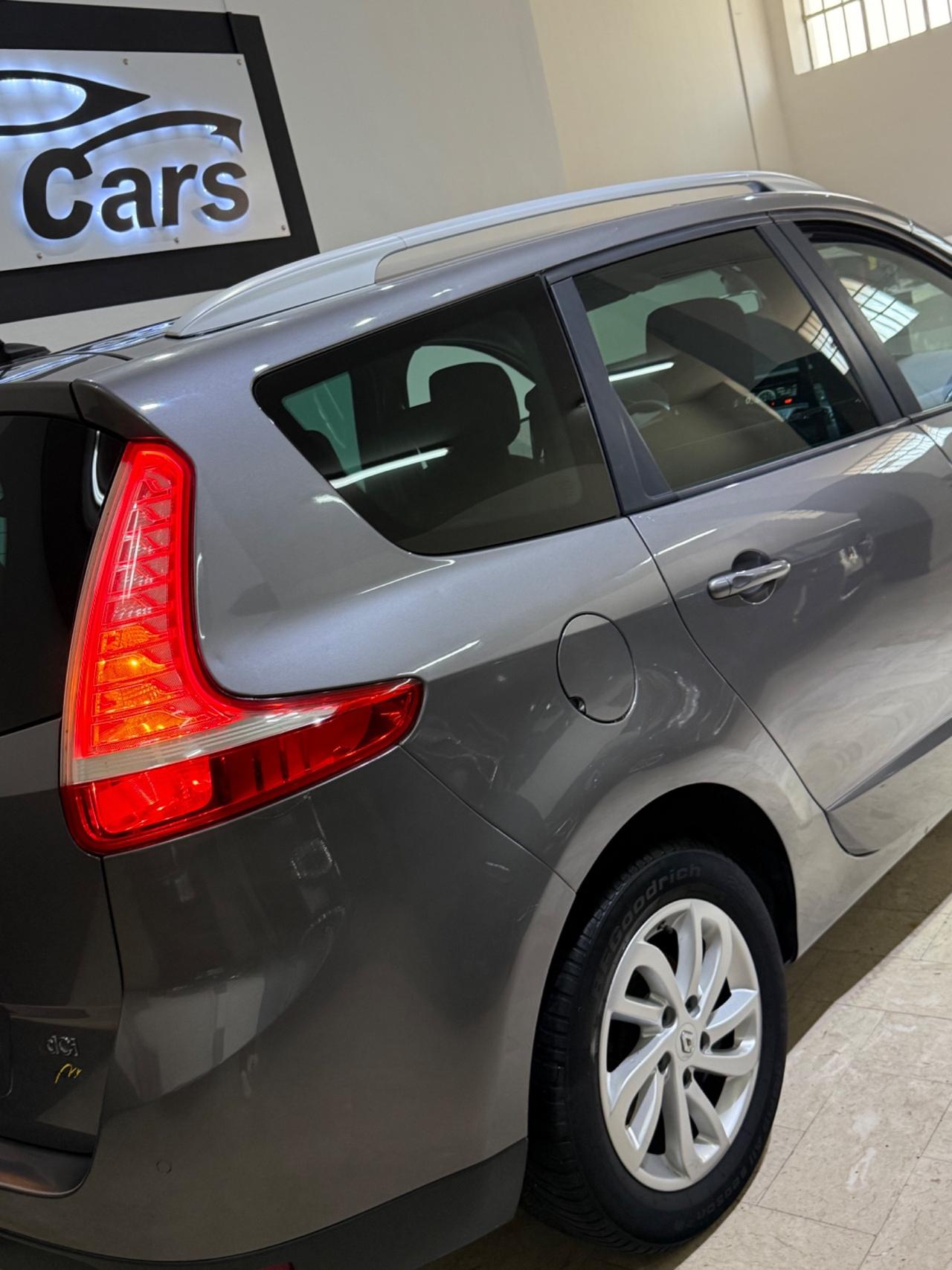 Renault Grand Scenic dCi 8V 110 CV LIMITED 7 POSTI