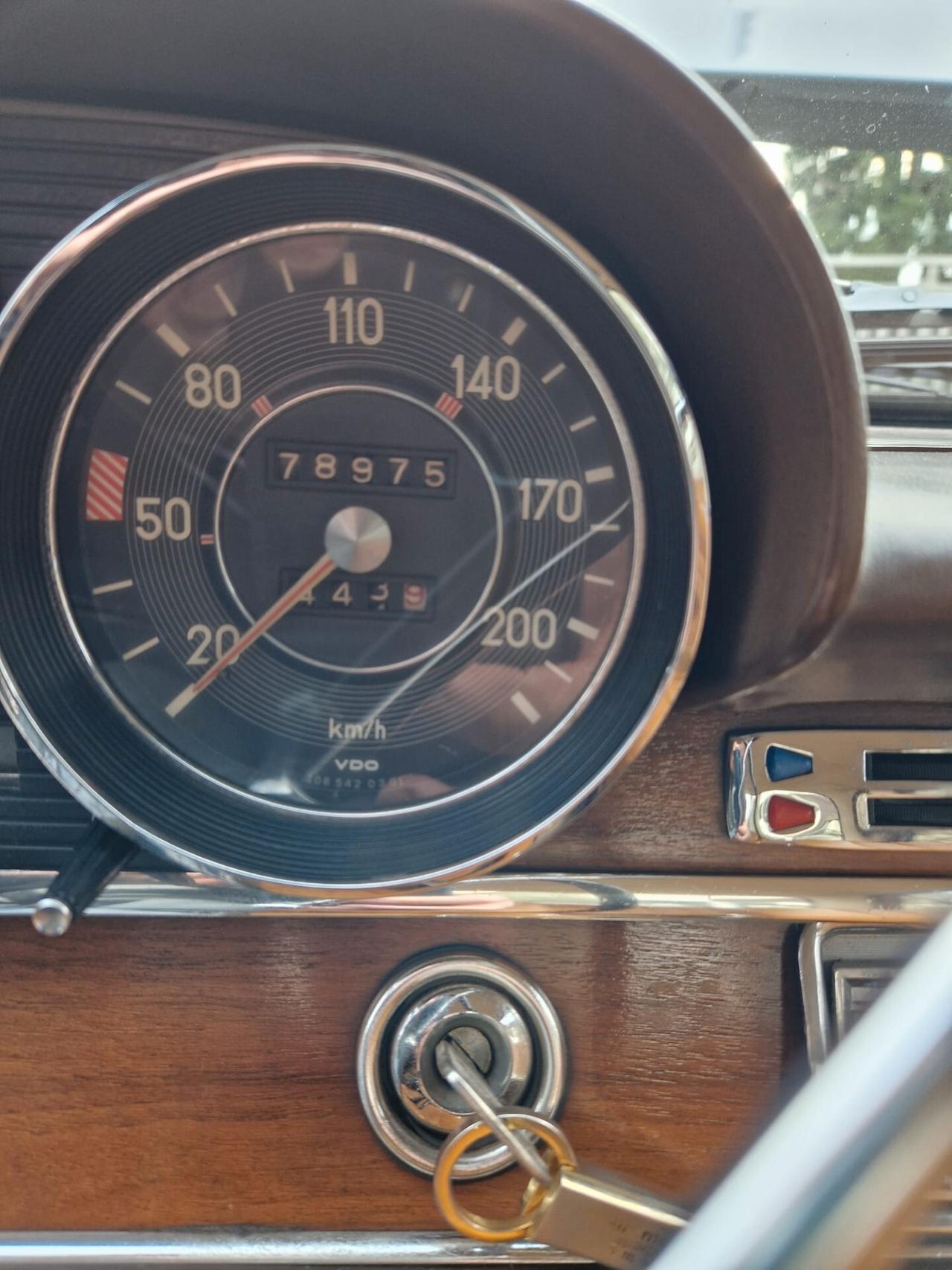 MERCEDES-BENZ 250 S - 1966 - 145cv