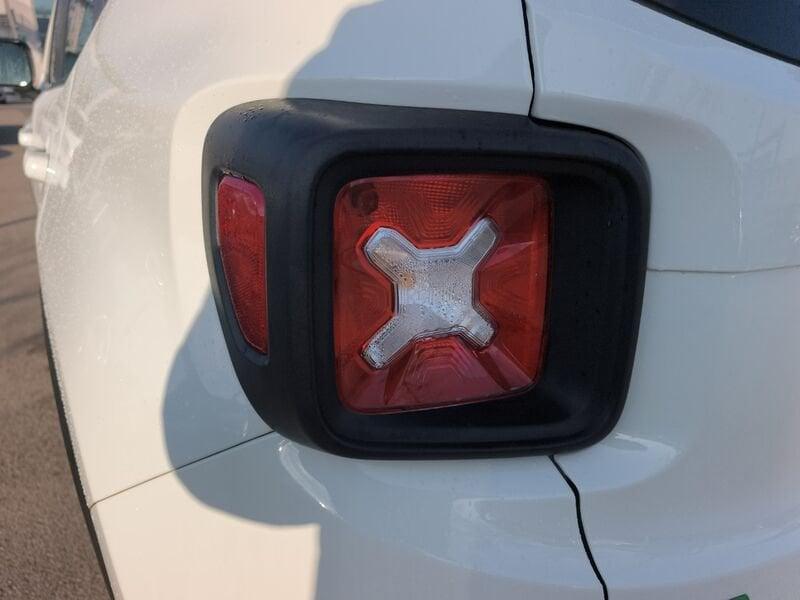 Jeep Renegade 2019 1.5 turbo t4 mhev Limited 2wd 130cv dct