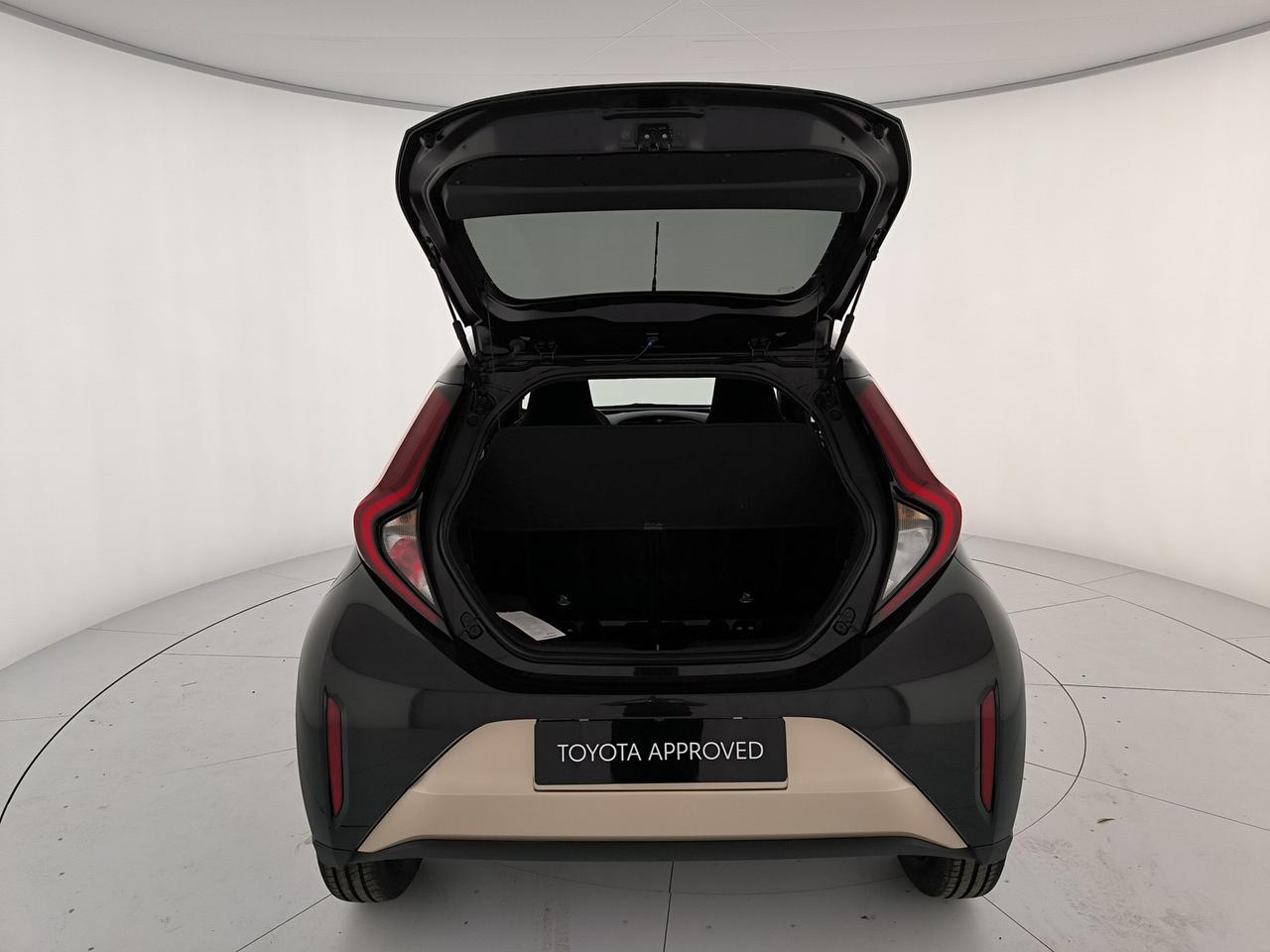 Toyota Aygo x 1.0 trend 72cv