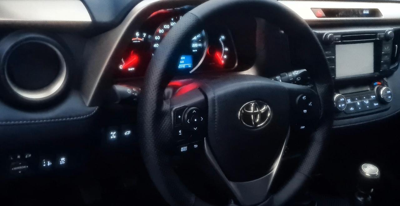 Toyota RAV 4 RAV4 2.0 D-4D 4WD Lounge