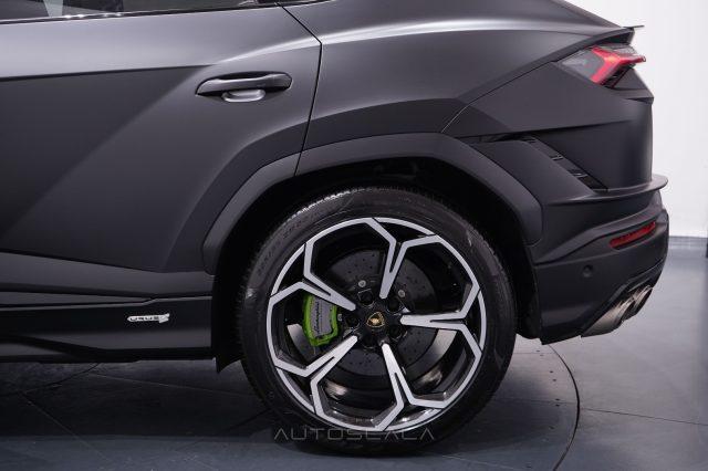 LAMBORGHINI Urus 4.0 666cv S 60°Anniversary