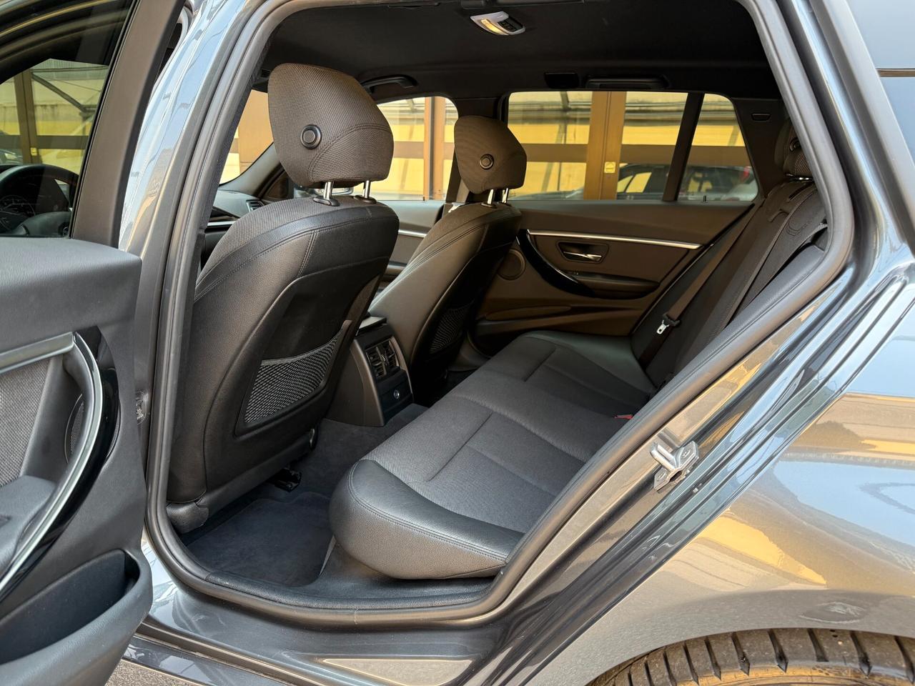 Bmw 320d xDrive Touring Sport Autom 190cv "UNIPROPRIETARIO"