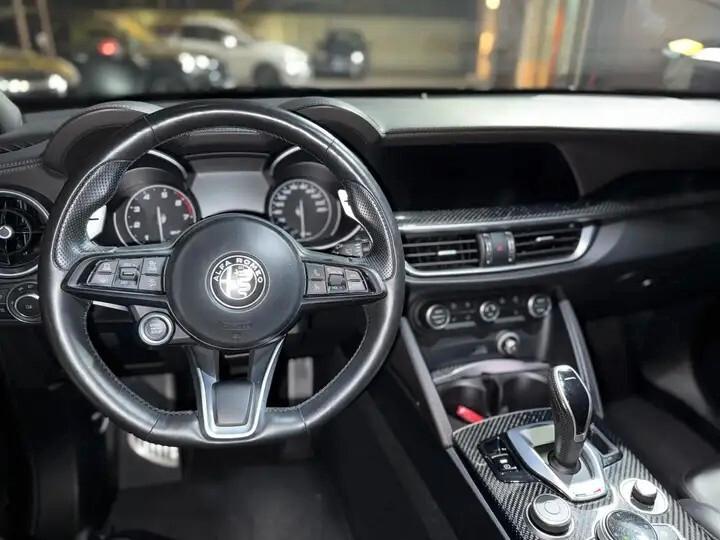 Alfa Romeo Stelvio 2.0 Turbo 280 CV AT8 Q4 Ti