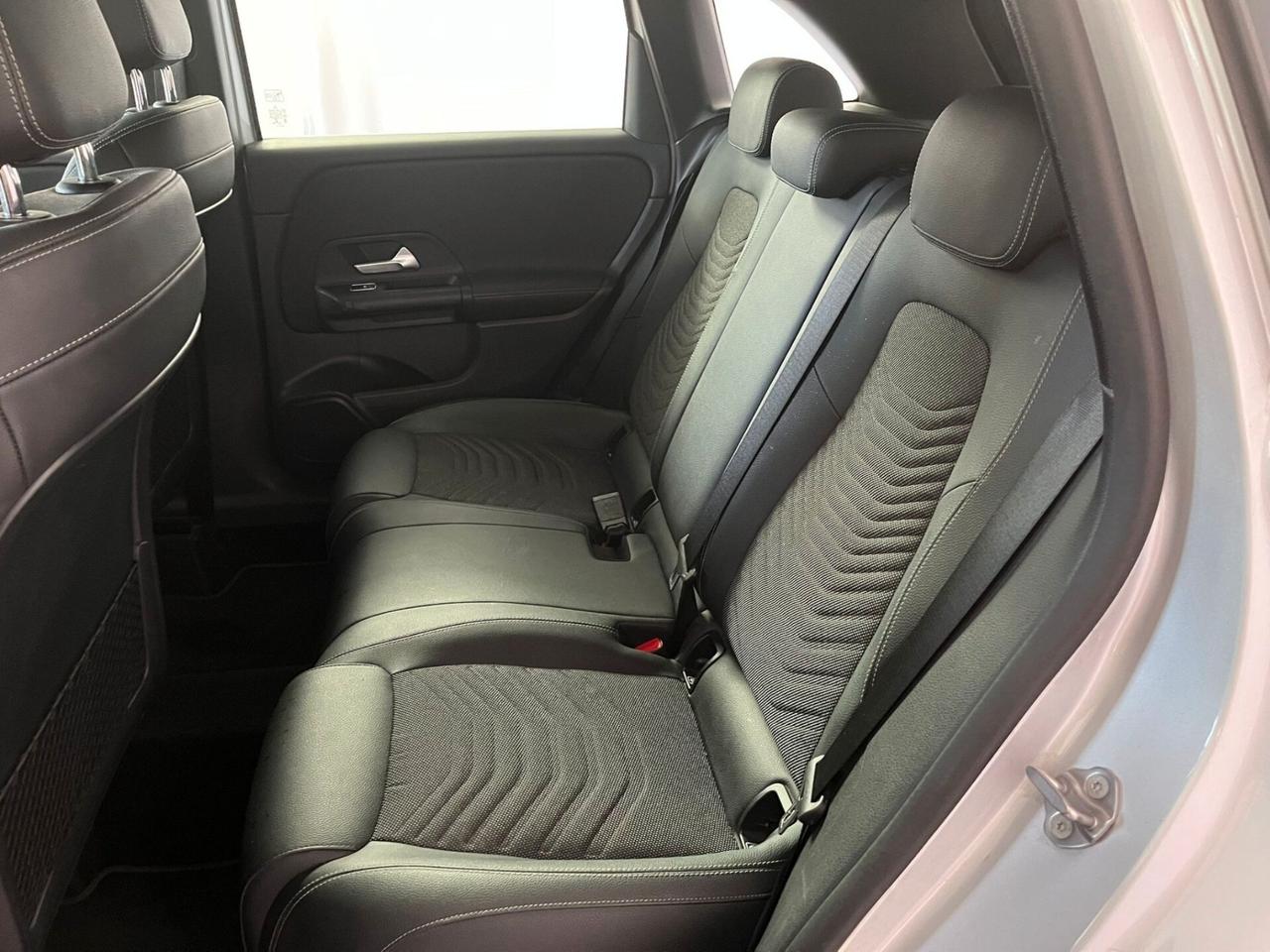 Mercedes-benz B 180 d Automatic Business Extra