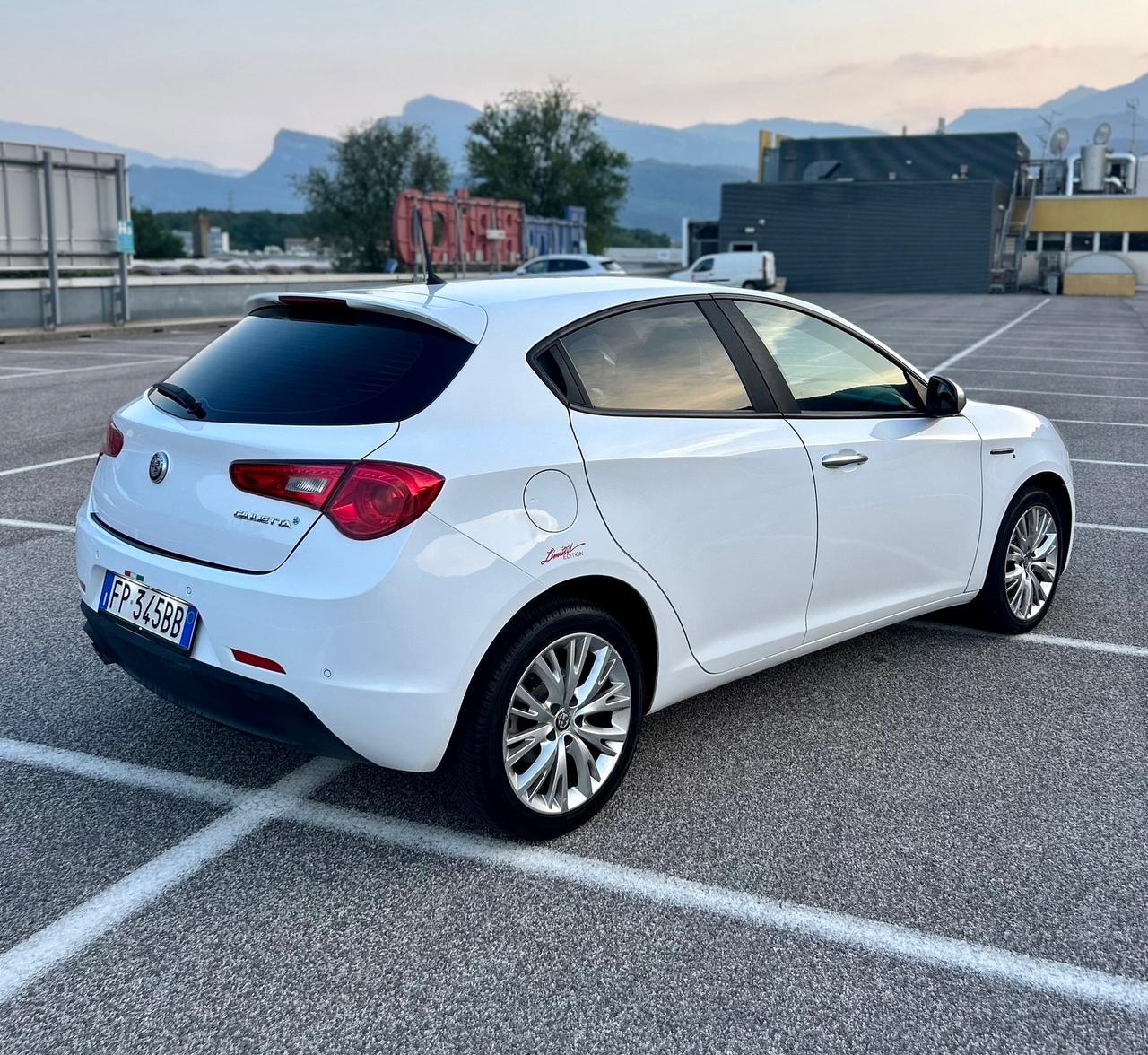 Alfa Romeo Giulietta JTDm Super 2018 Neopatentati