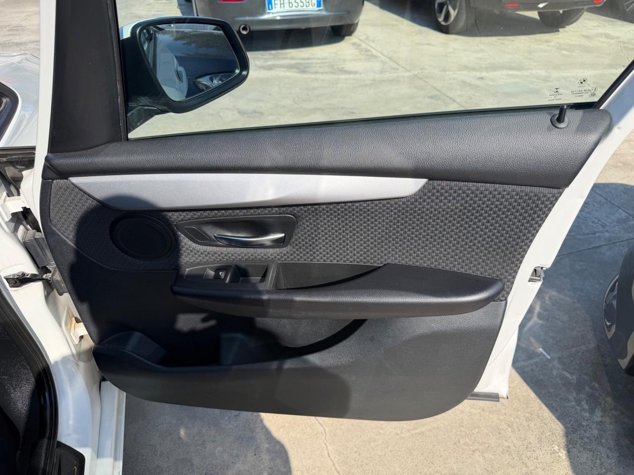 Bmw Serie 2 Gran Tourer 216d Sport