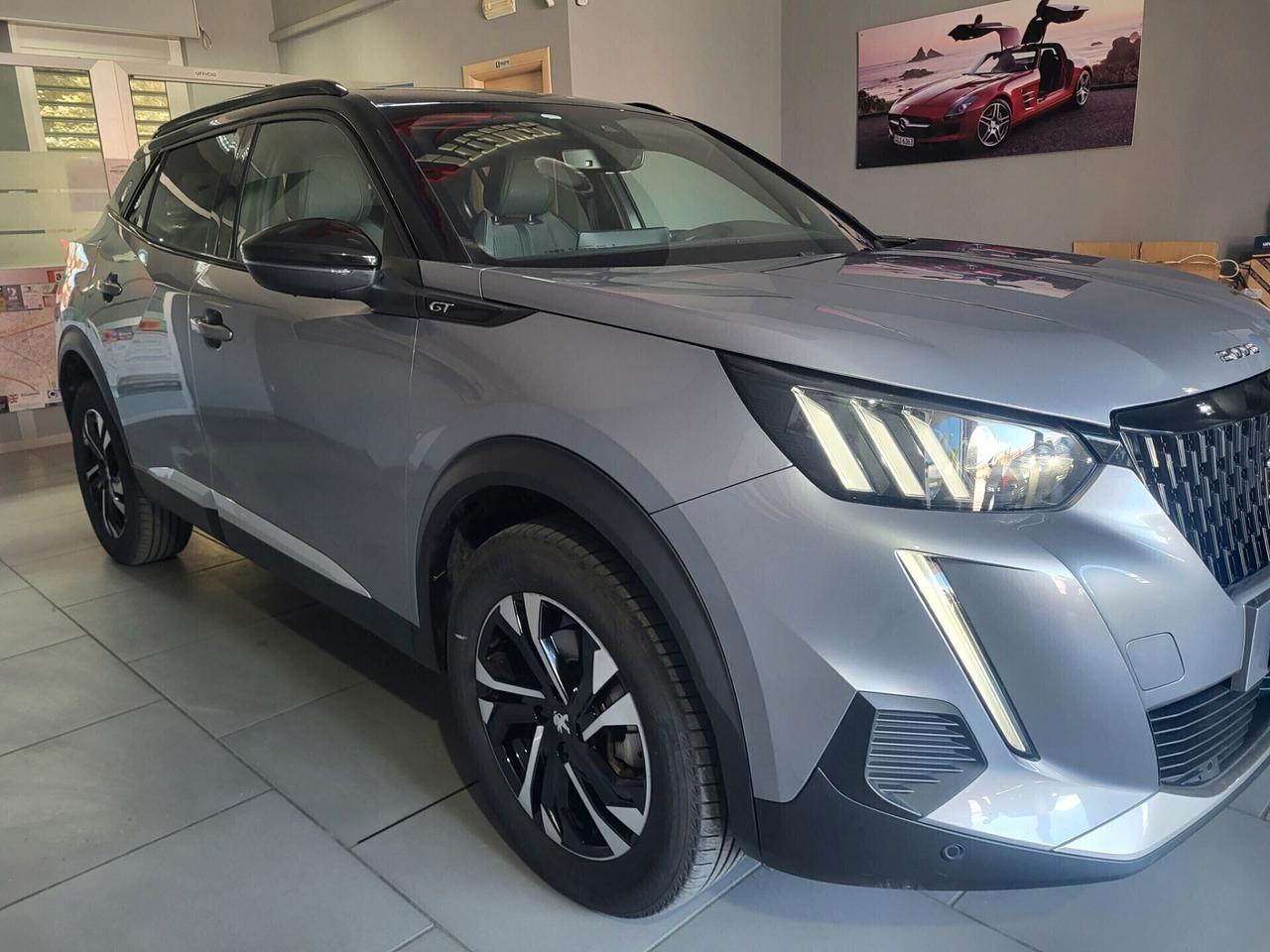 Peugeot 2008 BlueHDi 130 S&S EAT8 GT+navi+bixeno