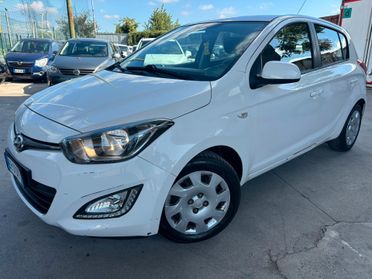 Hyundai i20 1.1 CRDi 3p. Sound Edition
