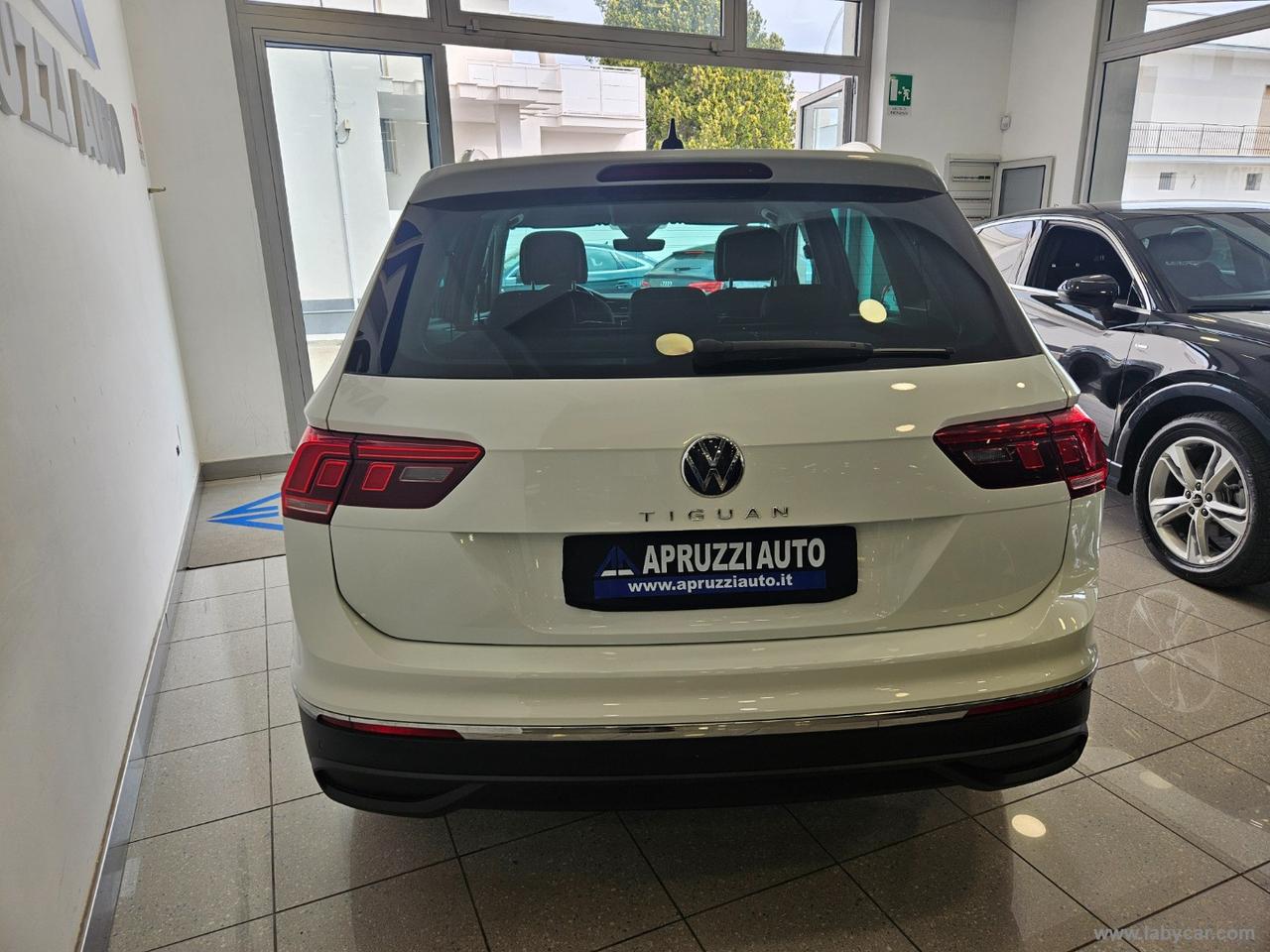 VOLKSWAGEN Tiguan 2.0 TDI 150CV SCR DSG Life