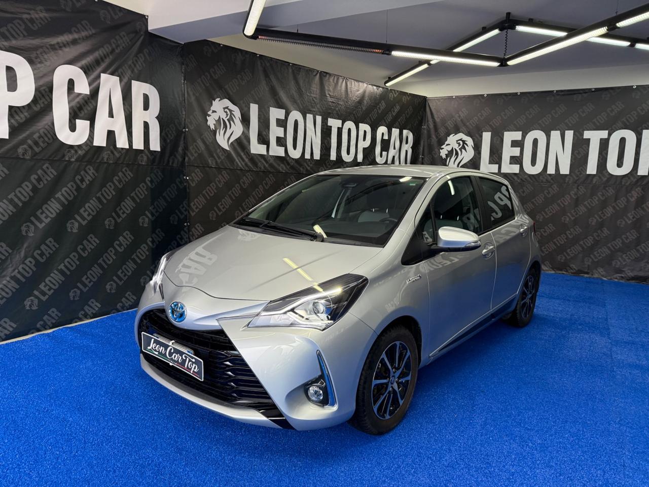 Toyota Yaris benzina hybrida Automatico km 18 mila garanzia 2028