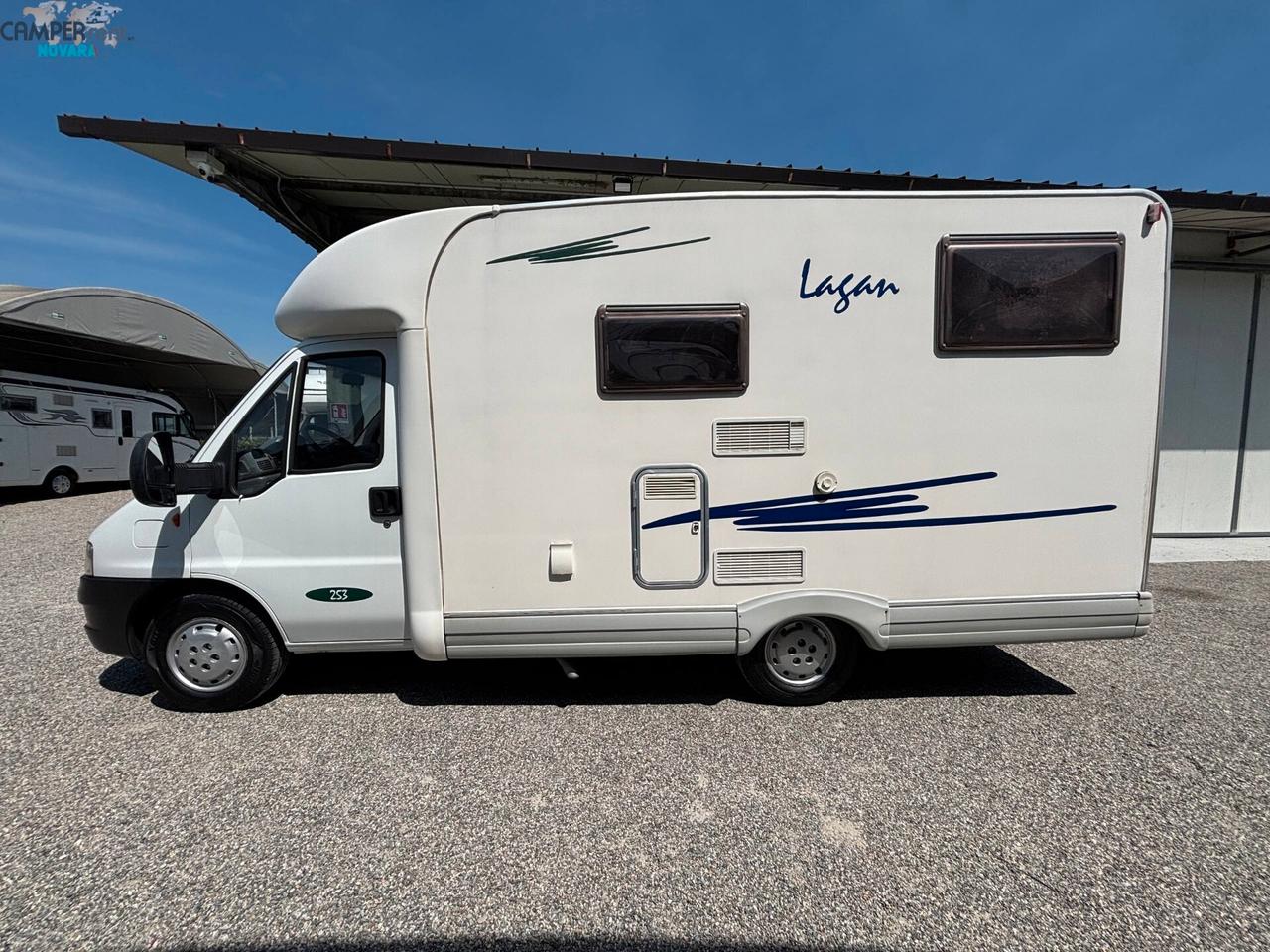 MCLOUIS LAGAN 253 - Semintegrale con letto matrimoniale in coda ed ampio garage foro 77x122