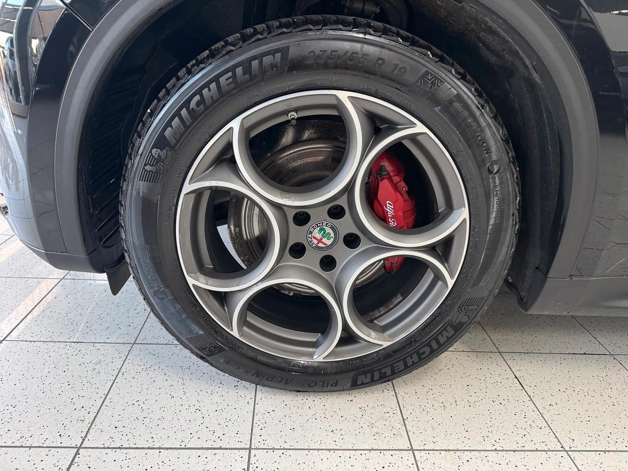 Stelvio 2.2Td AT8 ROSSO EDIZIONE AUTOCARRO N1