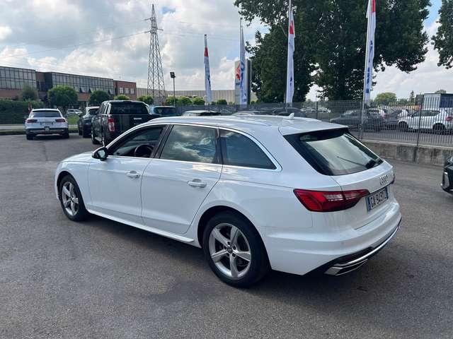 Audi A4 Avant 30 TDI 136 CV S tronic Business Advanced