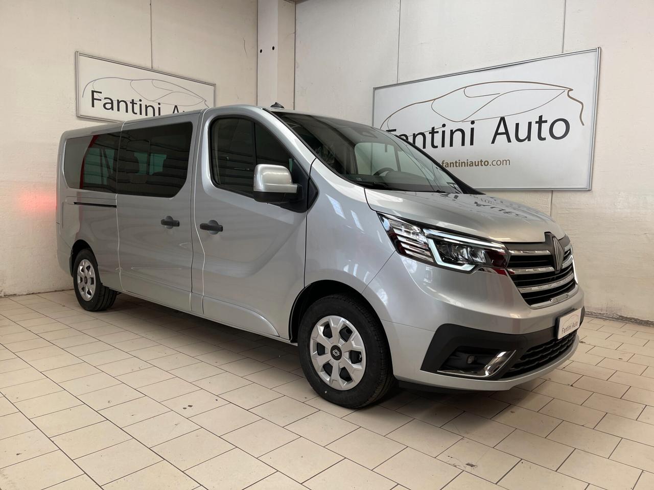 Renault Trafic PL Equilibre 9 posti 2.0 dCi c.man-LEGGI SOTTO