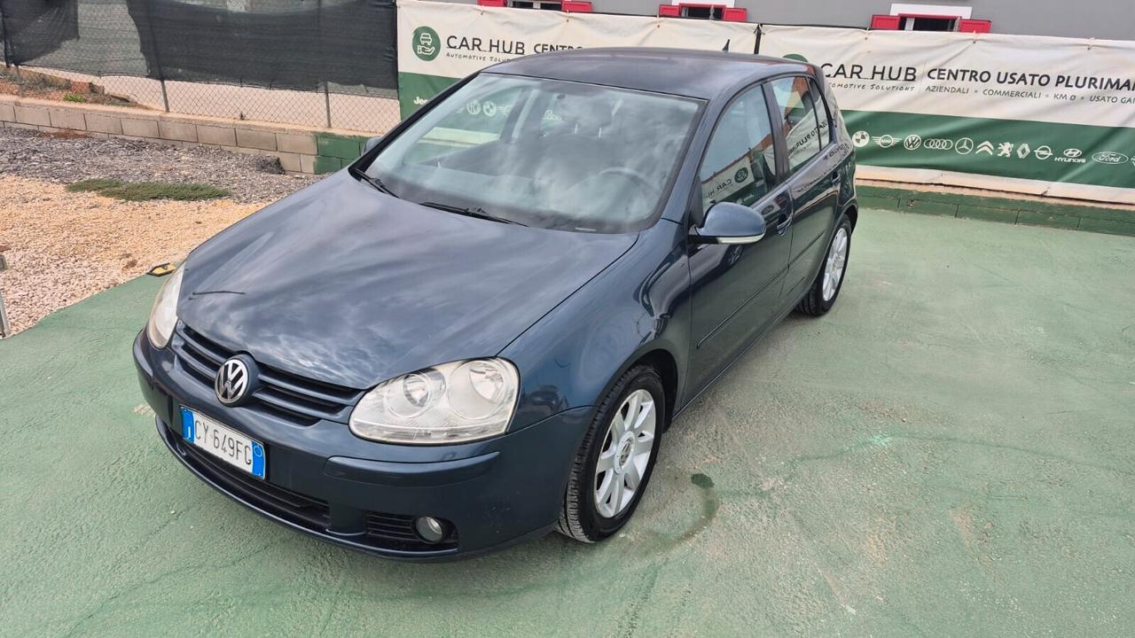 Volkswagen Golf 2.0 16V TDI 5p. Comfortline 140cv