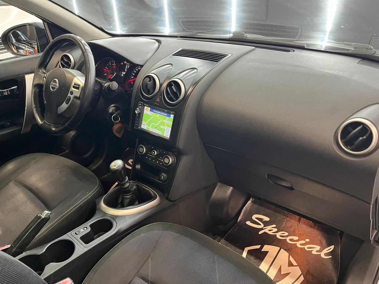 Nissan Qashqai 2.0 dCi DPF Tekna 7 POSTI TETTO