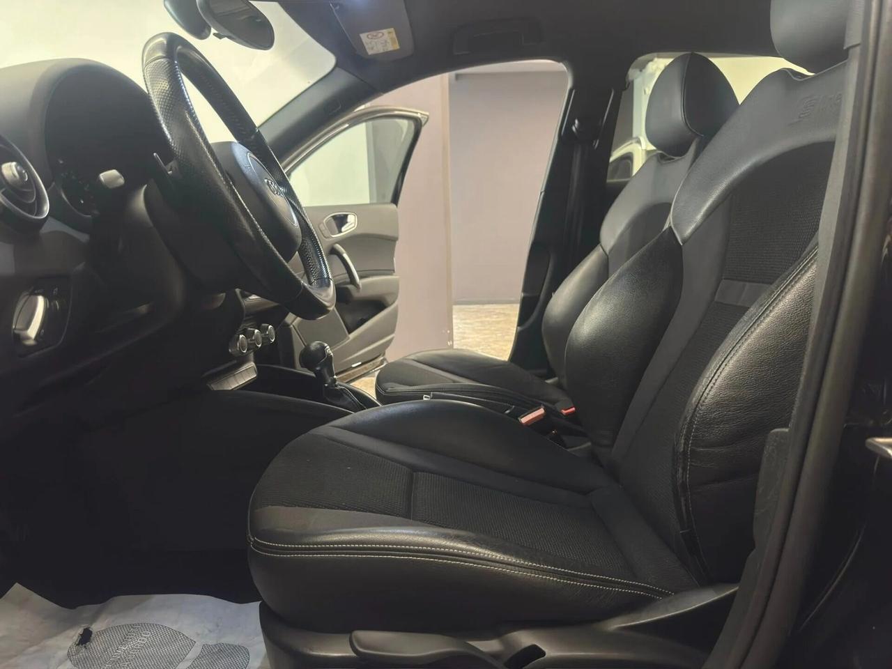 Audi A1 1.6 TDI 90cv S tronic s-line completa - 2015