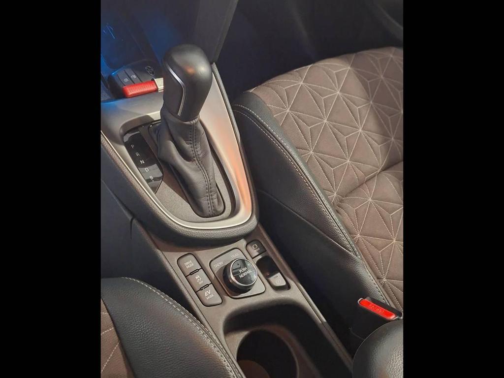 Toyota Yaris Cross 1.5 H Lounge AWD-i E-CVT