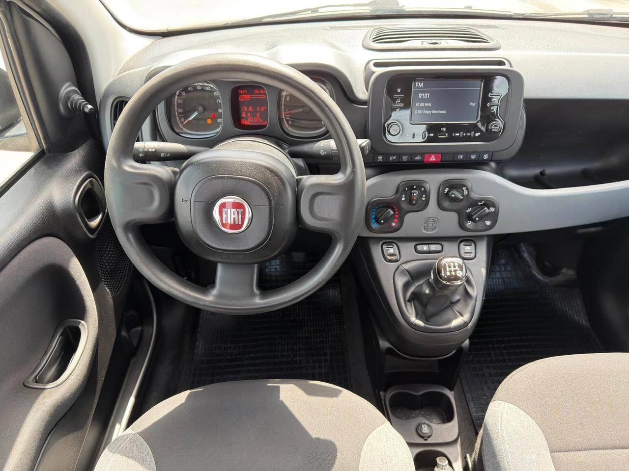 Fiat Panda 1.2 69cv 2022 GPL di Serie