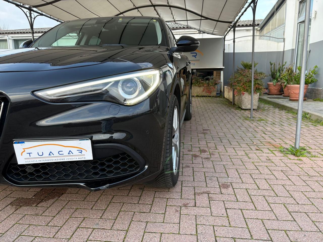 Alfa Romeo Stelvio First Edition 2.0 280 CV #9829