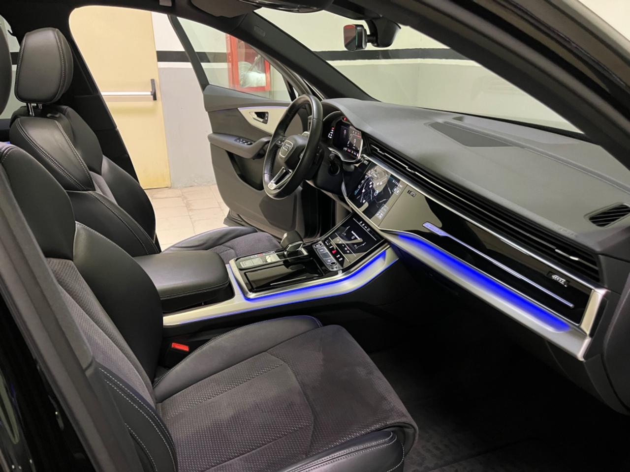 Audi Q7 45 TDI quattro tiptronic S line 7 posti *tetto