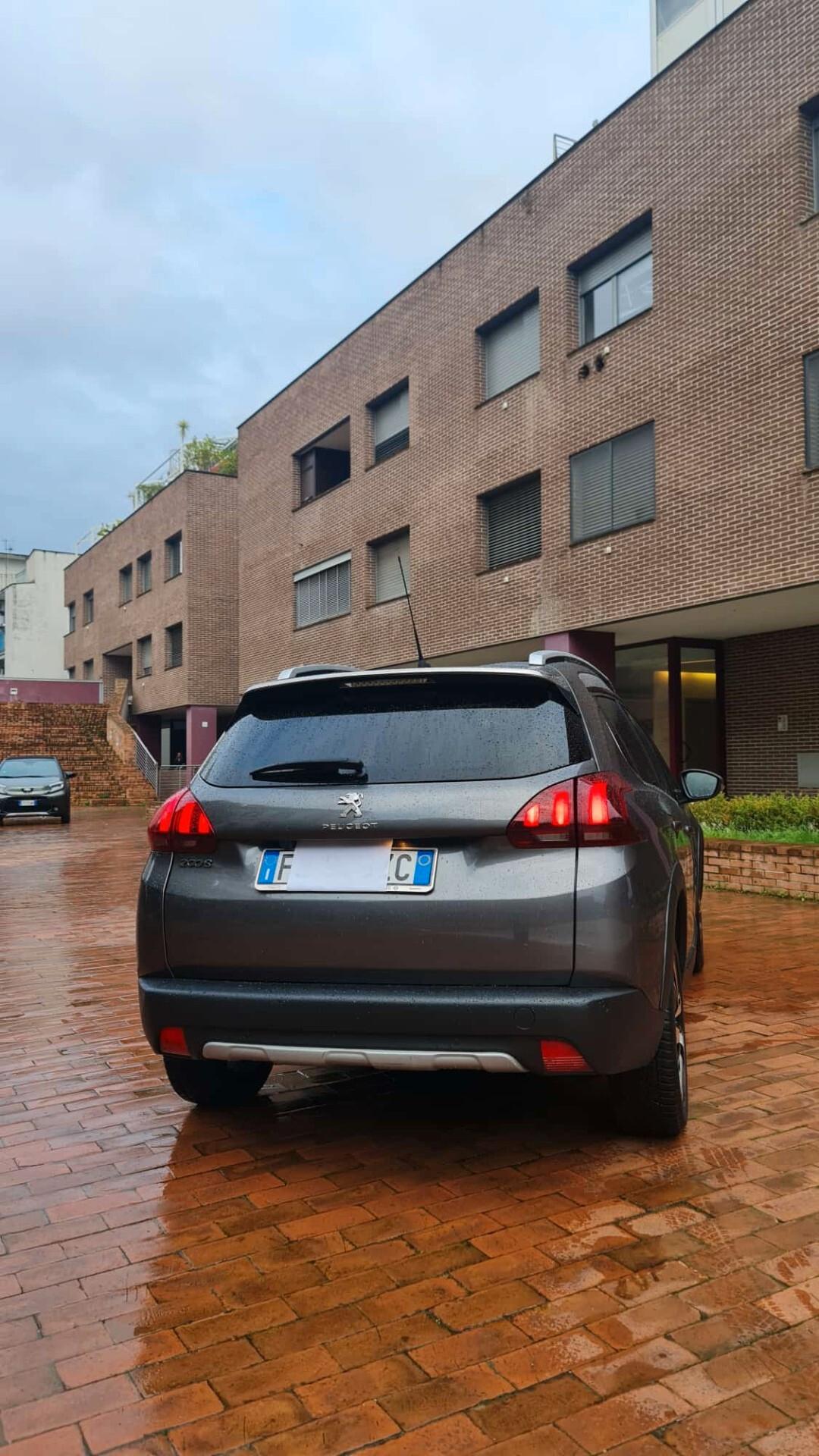 Peugeot 2008 Peugeot 2008 2008 1.6 bluehdi Allure 100cv TETTO CIEL PANORAMICO