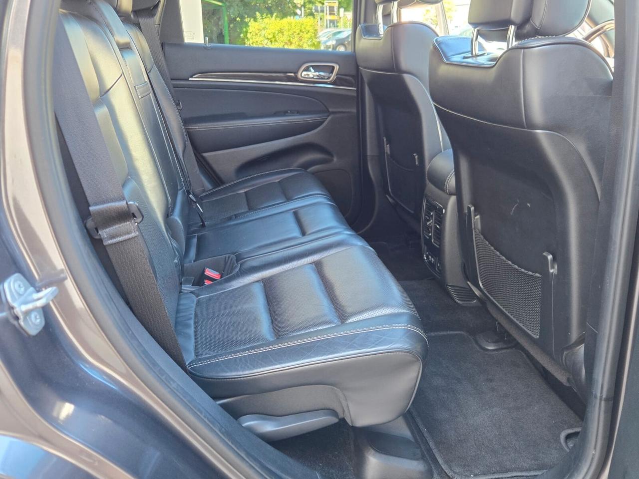Jeep Grand Cherokee 3.0 V6 CRD Overland tetto apribile