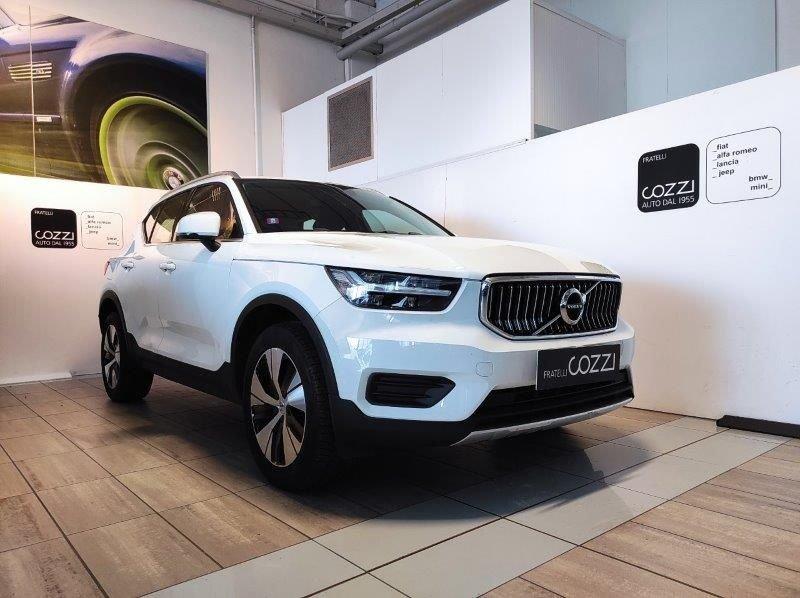 Volvo XC40 (2017-->) T4 Recharge Plug-in Hybrid Inscription Expression