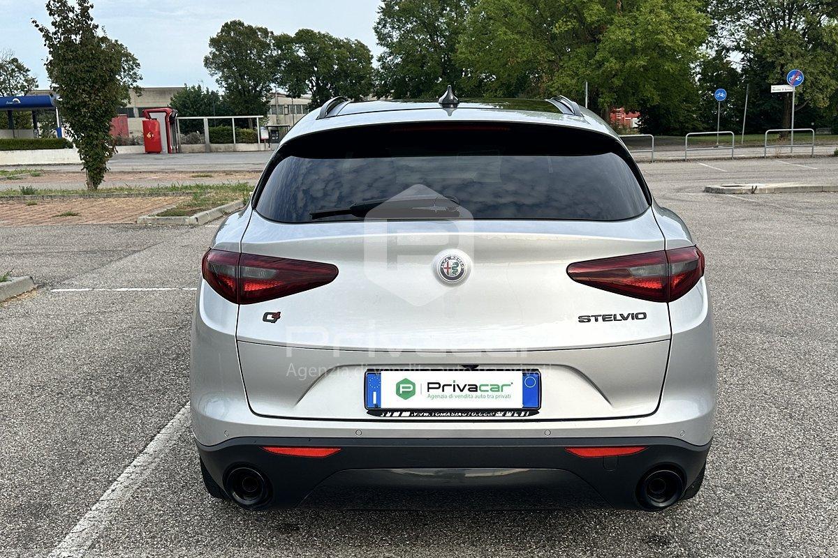 ALFA ROMEO Stelvio 2.2 Turbodiesel 210 CV AT8 Q4 Veloce