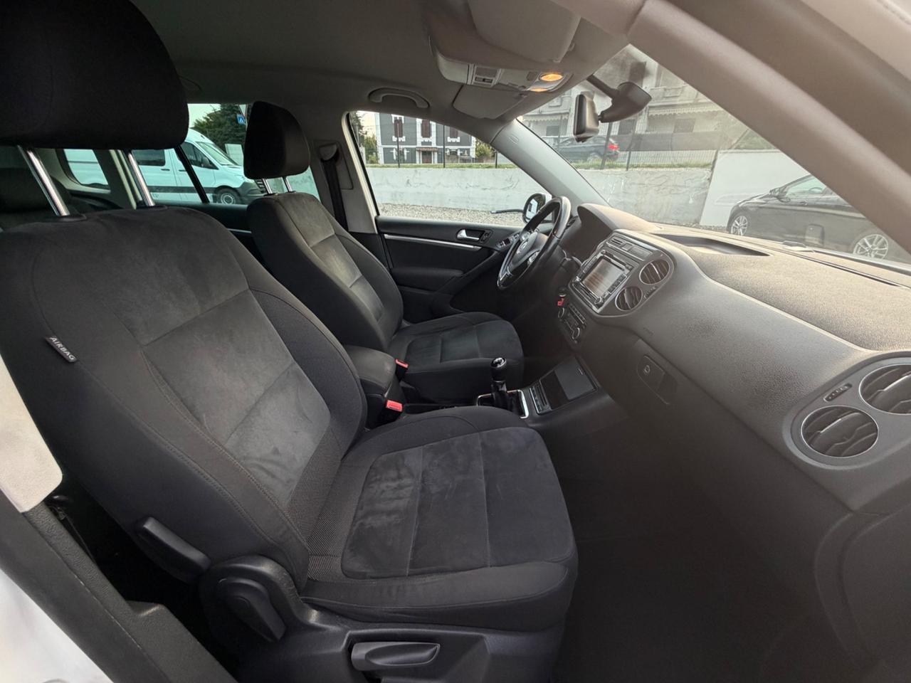 Volkswagen Tiguan 2.0 TDI 140 CV 4MOTION Sport & Style