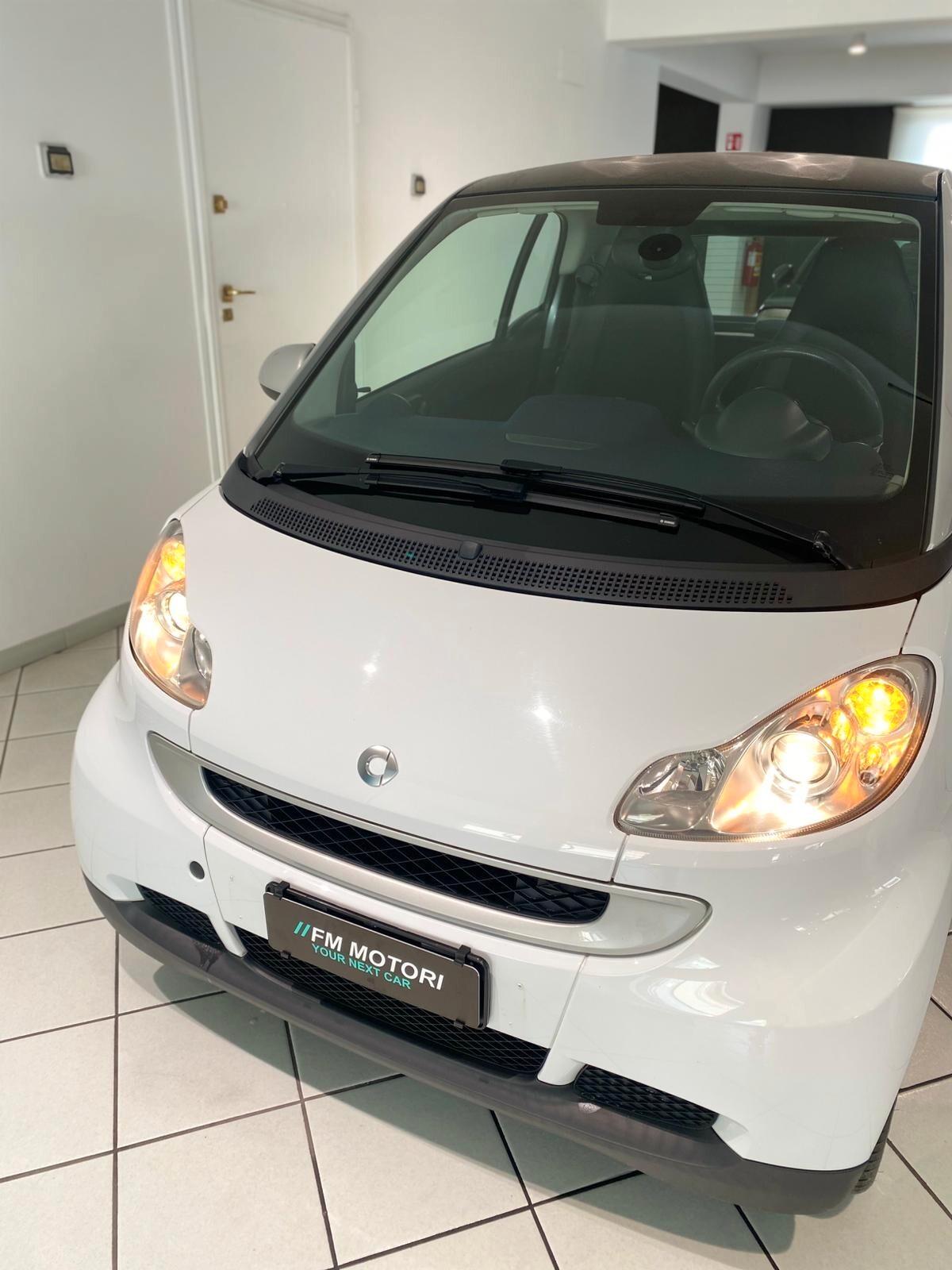 Smart ForTwo 1000 45 kW MHD coupé pure