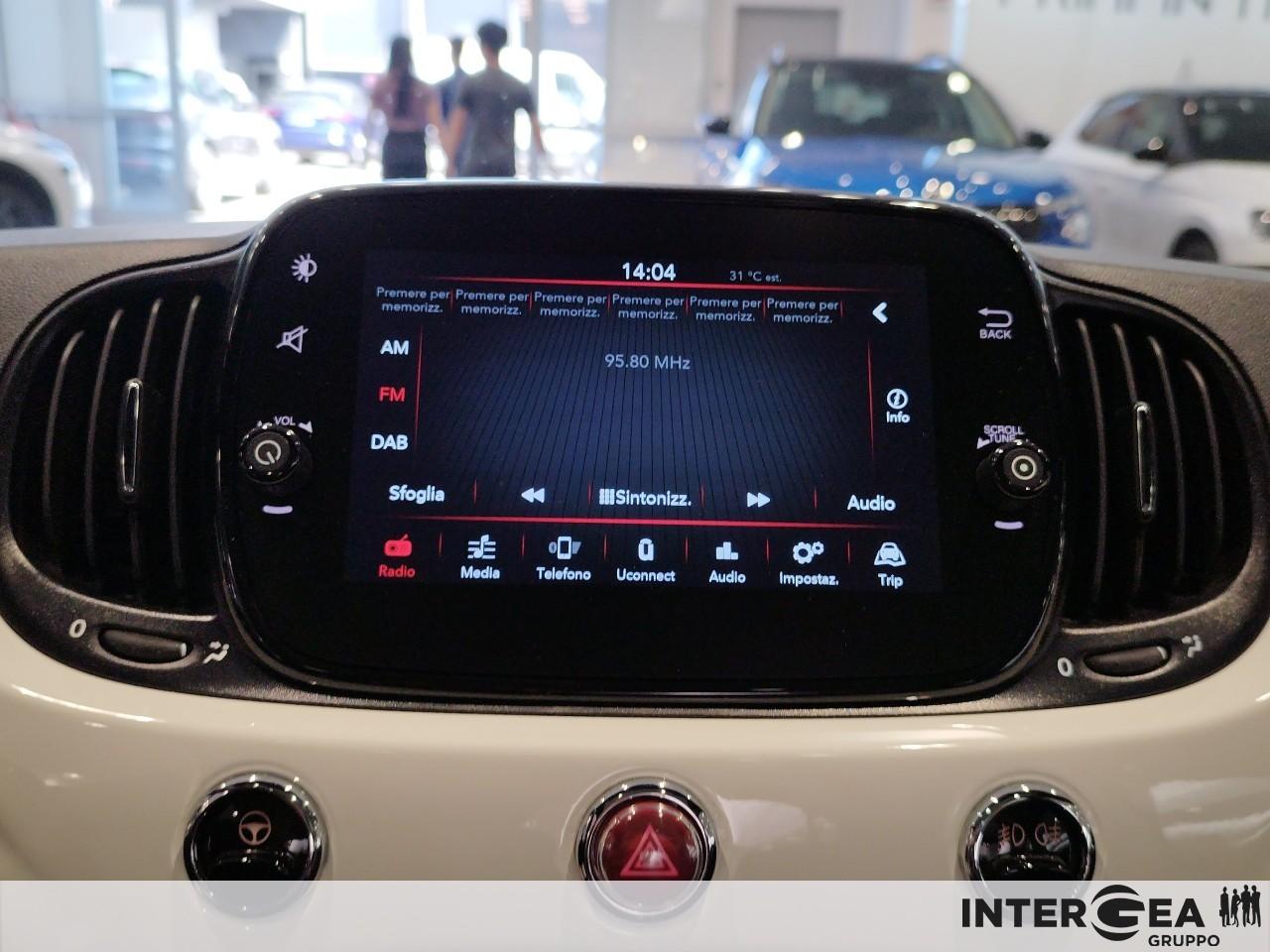 FIAT 500 1.0 hybrid Dolcevita 70cv - cerchio da 16"