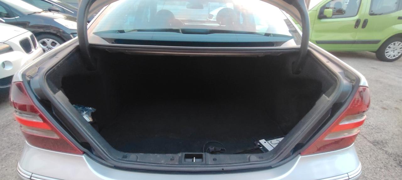 Mercedes-benz C 270 CDI cat Avantgarde