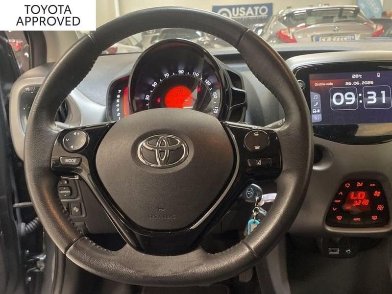 Toyota Aygo 5P 1.0 X-PLAY M-MT 72CV