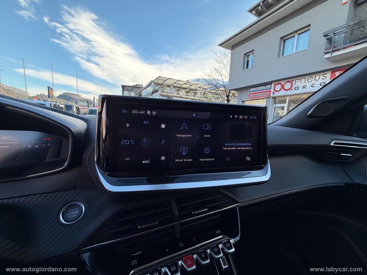 PEUGEOT 2008 PureTech 100 S&S Allure